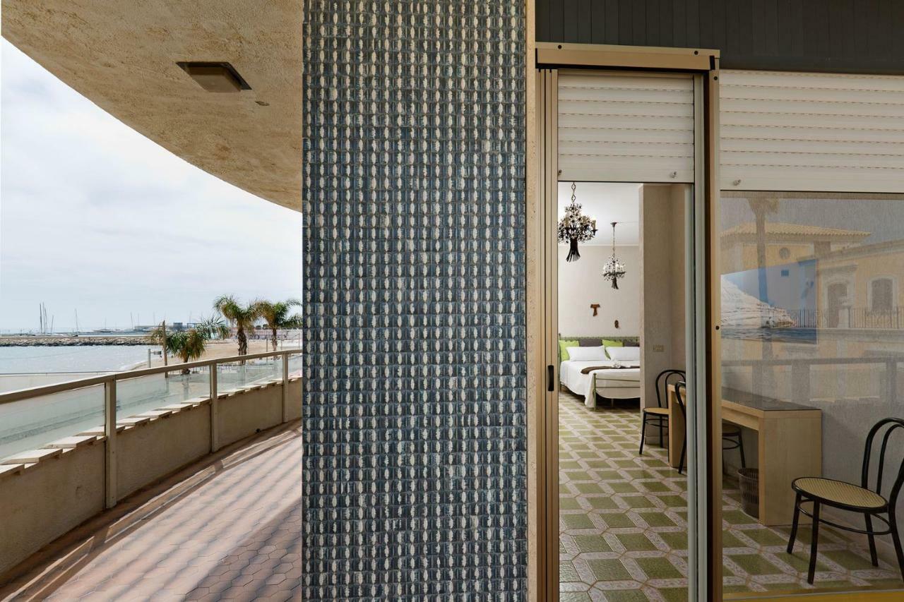 L'Onda Bed & Breakfast Marina di Ragusa Exterior foto