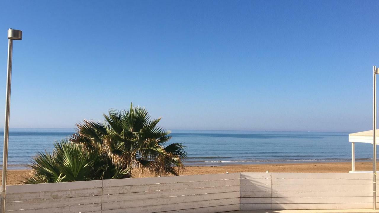 L'Onda Bed & Breakfast Marina di Ragusa Exterior foto