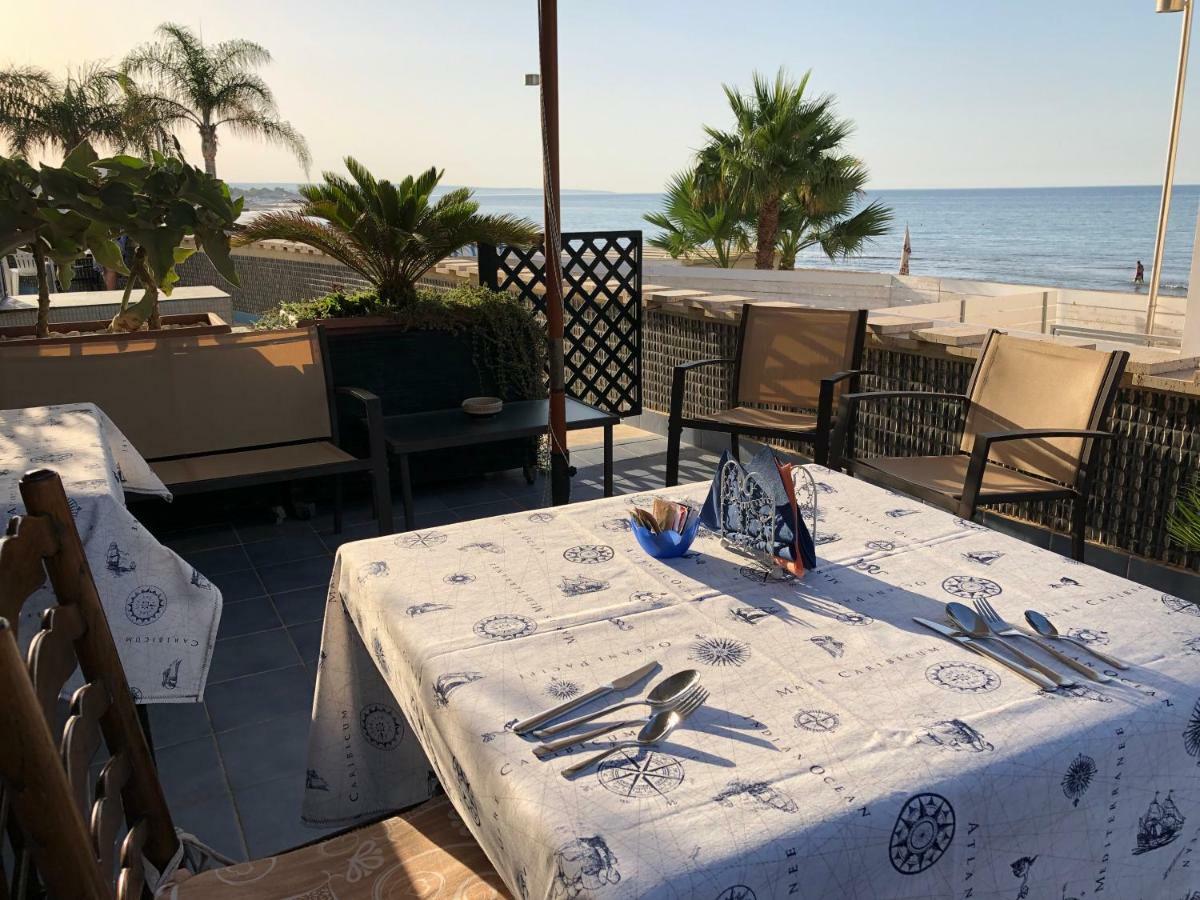 L'Onda Bed & Breakfast Marina di Ragusa Exterior foto